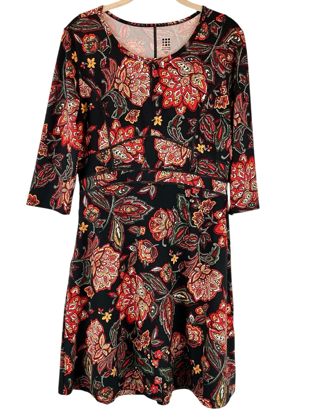 Title Nine Dream 3/4 Sleeve Dress Floral Black Red Gold Fit & Flare Sz M - Picture 3 of 11
